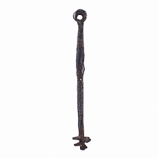 Ключ железный с винтообразным расположением лопастей, для навесного замка. Около 13 века. 